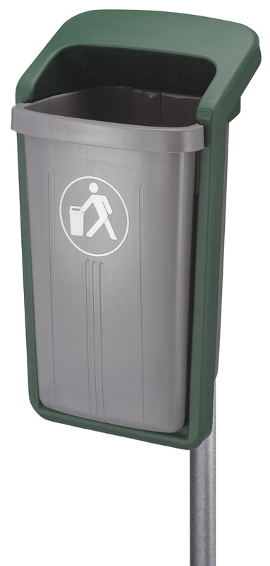 Plastic outdoor waste bin