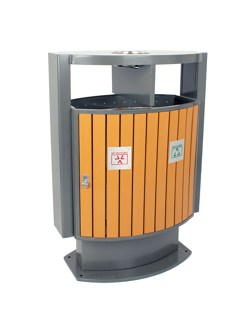 Abfallbehälter für Abfalltrennung mit Aschenbecher draußen Holz Optik